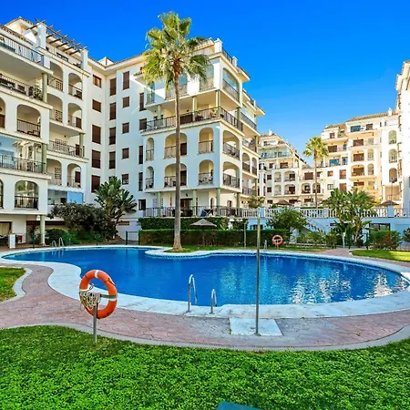 Marina Duquesa 804 Apartamento *